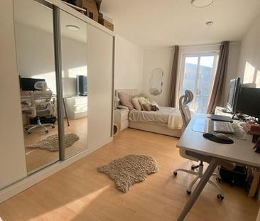 Schöne, helle 2 Zimmer Wohnung (67qm) - Photo 3