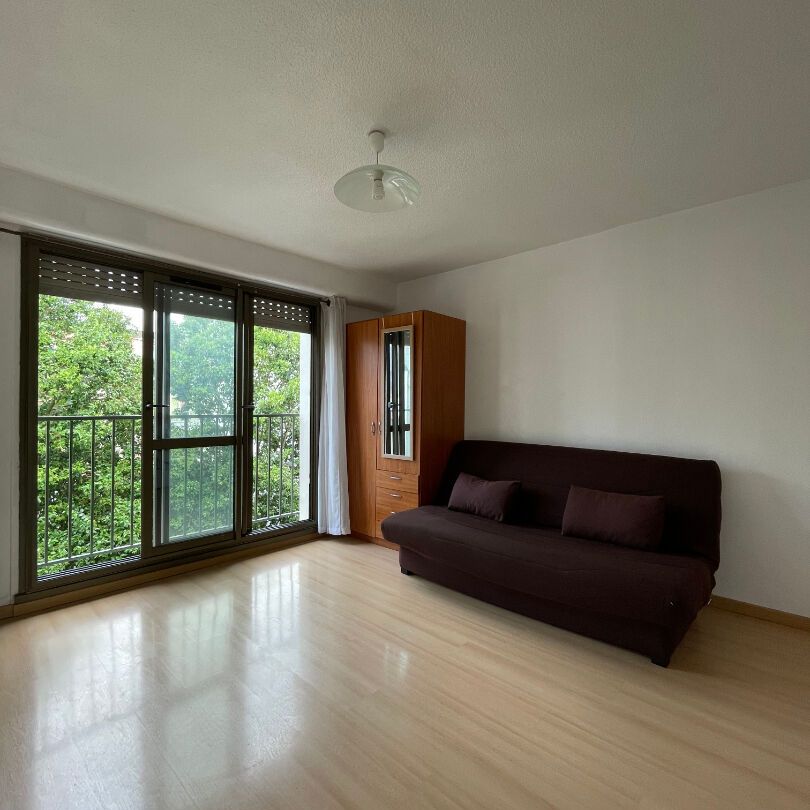 Location Appartement 1 pièce 30m² - Photo 1