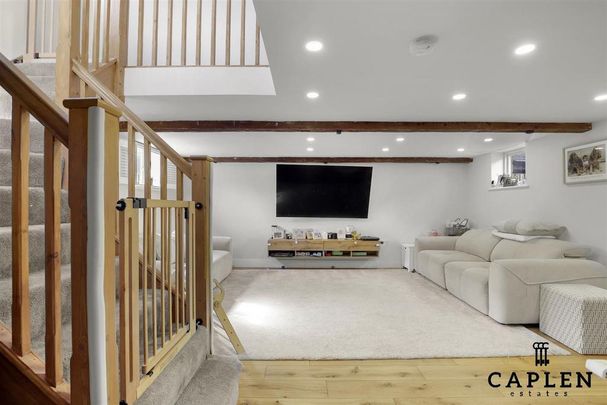 3 bedroom detached house to rent - Photo 1