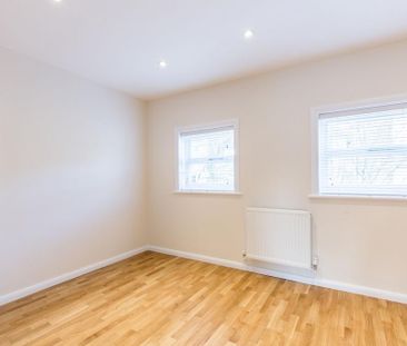 2 bedroom ground floor flat to rent - Photo 5