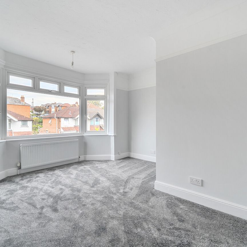 4 bedroom detached house to rent - Photo 1