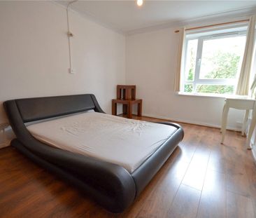 Mortimer House, Deneway, Heaton Norris, Stockport, SK4 2HU - Photo 1