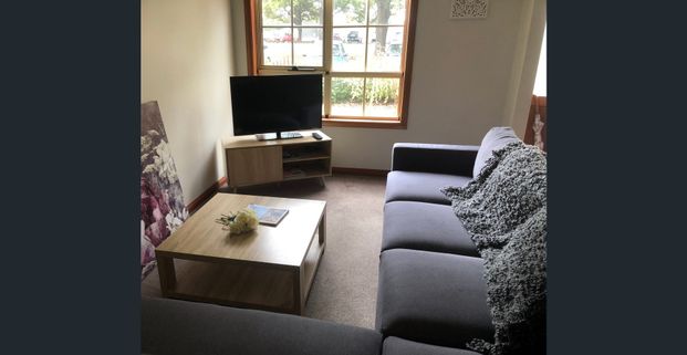 Serenity on Sturt - FULLY FURNISHED - Photo 1