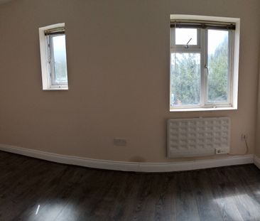 Studio Flat, Ghent Street, SE6 - Photo 3