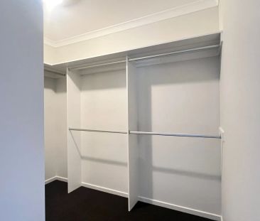 Magnificent Living Spaces, Luxurious Amenities, Unmatched Elegance! - Photo 3