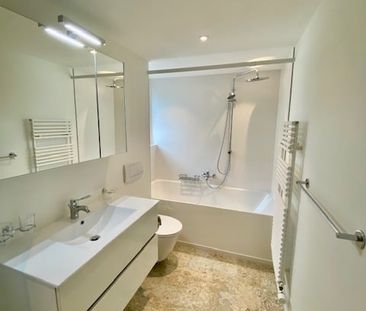 Luxeriöse sanierte 4,5 Zimmer Altbau Wohnung mit Balkon im Zentrum ... - Foto 5