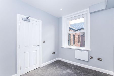 2 bedroom terraced house to rent - Photo 2
