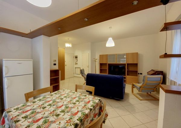 Appartamento in affitto - Castelletto (Genova)