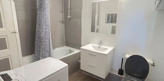 Location Appartement 1 pièce 23m² AIX EN PROVENCE 13100 - Photo 2