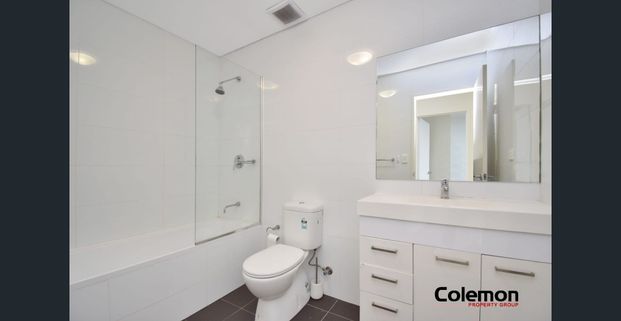 Modern Spacious Apartment with Huge Entertainers Balcony Capturing Stunning City & District Views - Photo 1