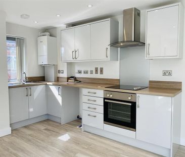 2 bedroom apartment to rent - Photo 5