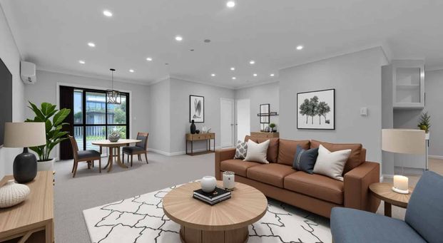 Stylish, Renovated 2-Bedroom Apartment - Prime Location Flat Bush - Photo 1