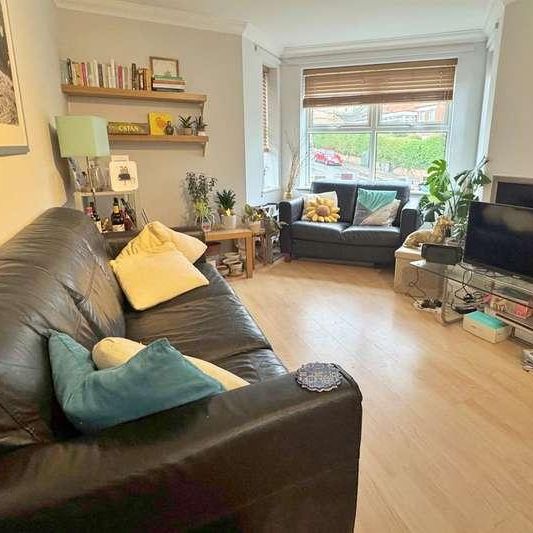 Alum Chine, BH4 - Photo 1