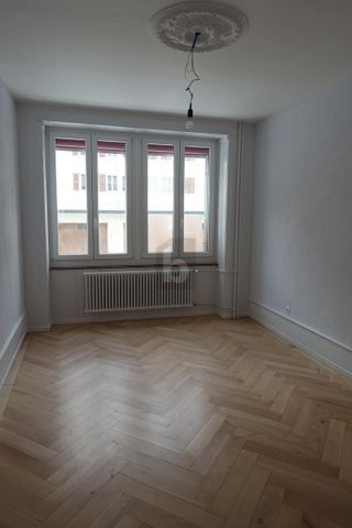 DANS UN QUARTIER TRANQUILLE PROCHE DU CENTRE - Foto 3