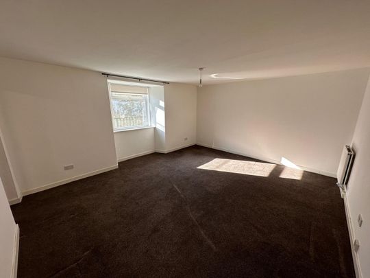 2 Bed Flat, Clutha Street, G51 - Photo 1