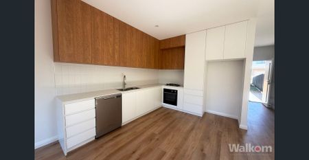 PLEASE DO NOT ATTEND THE PROPERTY BOOK YOUR ONLINE VIDEO TOUR – SEE THE EASY 5 STEP PROCESS BELOW. Please Register To Receive Your Video Tour Link. - Photo 5