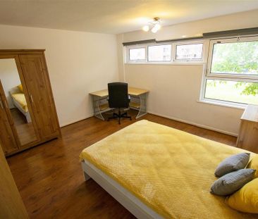 3 bedroom house to rent - Photo 2