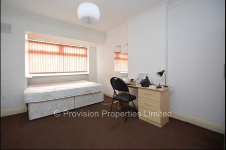 3 Bedroom for rent Leeds - Photo 4