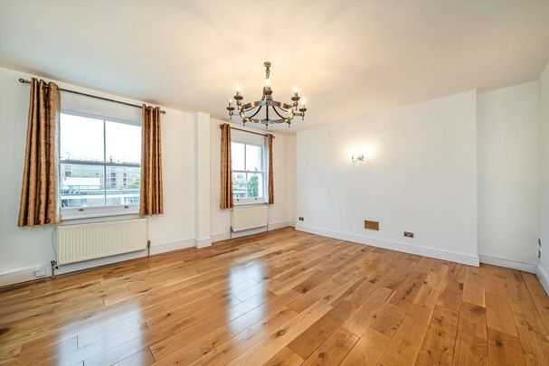 3 bedroom flat to rent - Photo 1