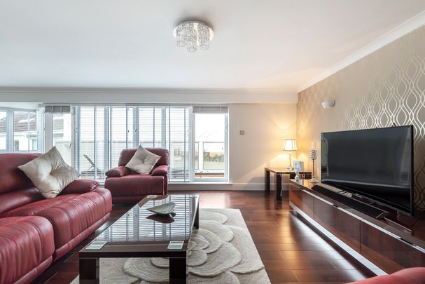 3 bedroom apartment to rent Moriconium Quay, Lake Avenue, BH15 - Photo 1