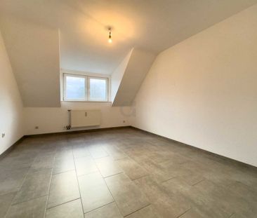 Schöne Etagenwohnung. !! kein Balkon !! - Foto 1