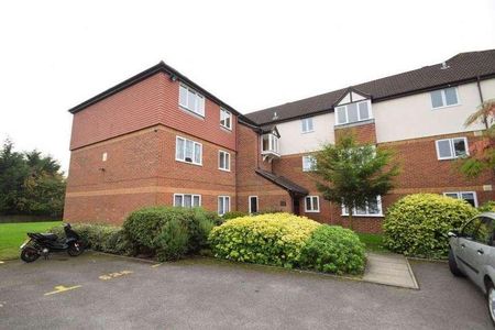 Moray Close, Edgware, Middlesex, HA8 - Photo 4