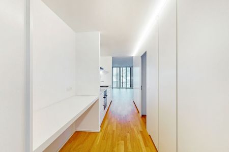 Looking for a brilliant attic apartment? - Photo 3