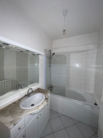 Location Appartement 1 pièce 44m² - Photo 5