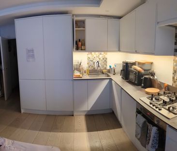 Room in a Shared Flat, Darwin Road, W5 - Photo 2