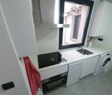 Piso de alquiler en Calle de Manuel Fernández y González, Cortes - ... - Foto 4