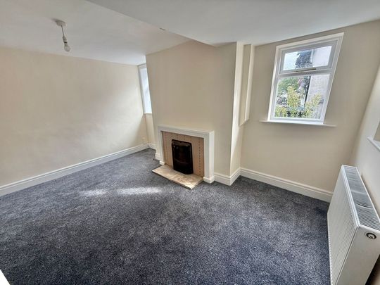 2 bed terraced house to rent in Botanic Road, Southport, PR9 - Photo 1