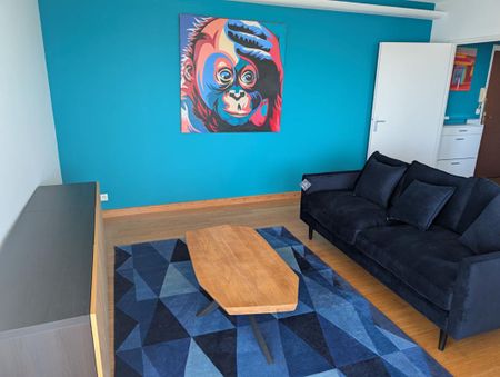 Location Appartement 3 pièces 74m² BORDEAUX 33000 - Photo 3