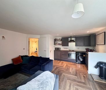 2 Bed Flat, Velocity South, LS11 - Photo 5