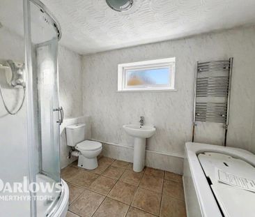 3 bedroom terraced house to rent - Photo 6