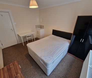 Boatyard, Bournemouth, BH1 - Photo 2