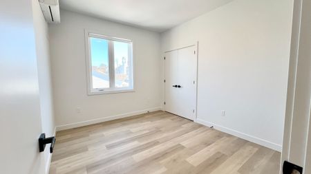 For Lease - 182 Cameron Avenue Unit# 3, Toronto, Ontario - Photo 5