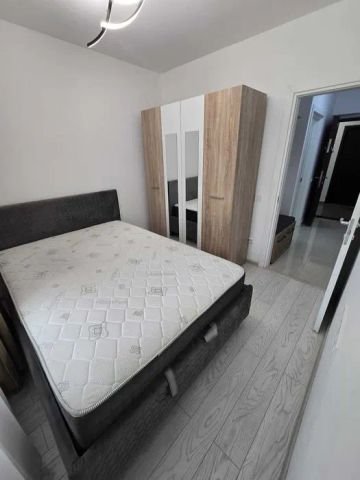 Apartament 1 camera de inchiriat la Bucium Confort - 370€ - Photo 2