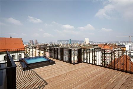 "Loft apartment with large rooftop terrace in central location" - Photo 5