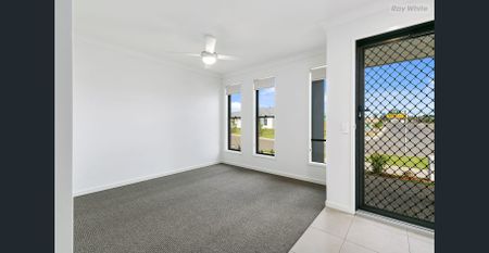 Stunning Modern Home in Quiet Redbank - Photo 3