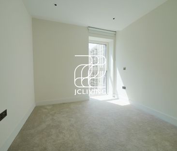 Parkside , 54 Woodlane White City Living W12 - Photo 1