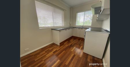 TWO BEDROOM APARTMENT IN THE HEART OF PENRITH - Photo 3