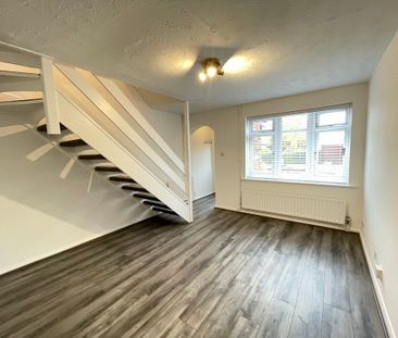 2 bedroom Semi-Detached House to let - Photo 1
