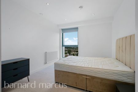 Sutton Court Road, Sutton - Photo 3