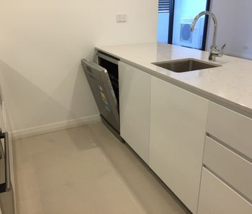 BRAND NEW 1 BEDROOM APARTMENT CLOSE TO MEADOWBANK STATION - Photo 1