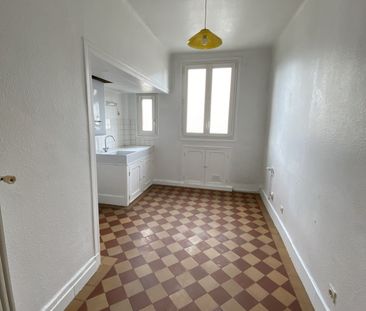 RUE DE CHEVIGNE, Reims - Photo 2