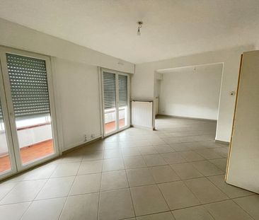Location Appartement 4 pièces 94m² - Photo 2