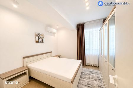 Apartament 3 camere/ Lux / Cortina North/ 72 mp - Photo 3