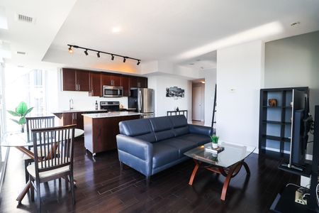 179 Metcalfe Street - 1809 Unit 1809 Ottawa ON K2P 0W1 - Photo 2