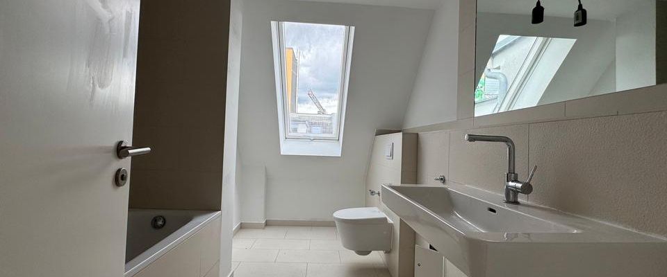 Helles Penthouse mit 3 Terrassen und Aufzug ! - Foto 1