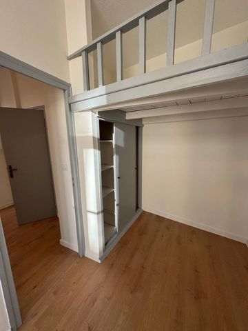 Location Appartement 2 pièces 22m² MARSEILLE 5ème - Photo 2